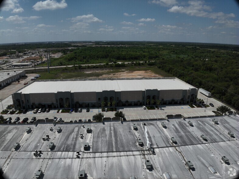 9220 Kirby Dr, Houston, TX à louer – Image 2 sur 14