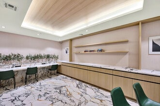 2715 Fulton St, Brooklyn, NY à louer Autre– Image 2 sur 9