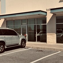 10040 Navarre Pky, Navarre, FL à louer Photo intérieure– Image 1 sur 12