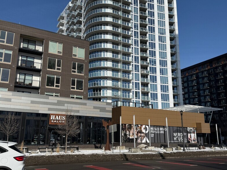 309-315 1st Ave NE, Minneapolis, MN à louer - Photo principale – Image 1 sur 1