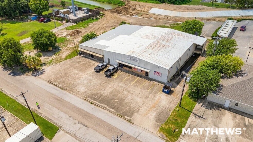 1205 32nd St N, Texas City, TX à vendre - Photo de l’immeuble – Image 2 sur 3