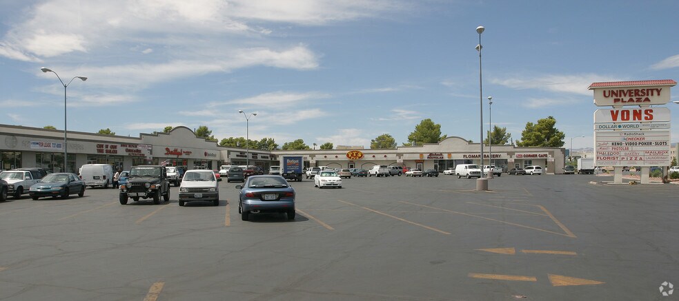 1083-1101 E Tropicana Ave, Las Vegas, NV à louer - Photo de l’immeuble – Image 2 sur 43