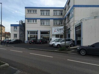 Plus de détails pour Bureau à louer