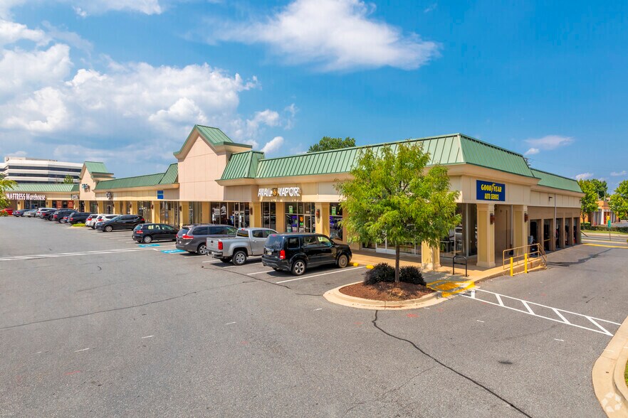 11150 Rockville Pike, Rockville, MD à louer - Photo de l’immeuble – Image 2 sur 7