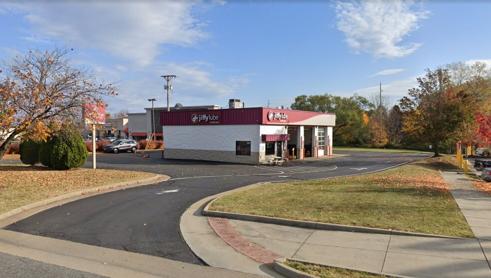 1870 E Market St, Harrisonburg, VA à vendre - Photo principale – Image 1 sur 1