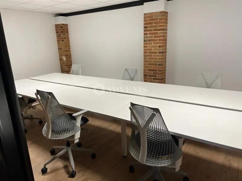 Bureau dans Orléans à louer - Photo de l’immeuble – Image 2 sur 4