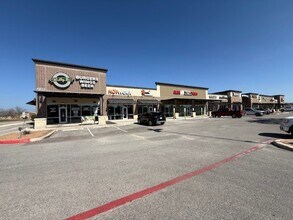 2180-2188 W State Highway 46 W, New Braunfels, TX à louer Photo de l’immeuble– Image 1 sur 1