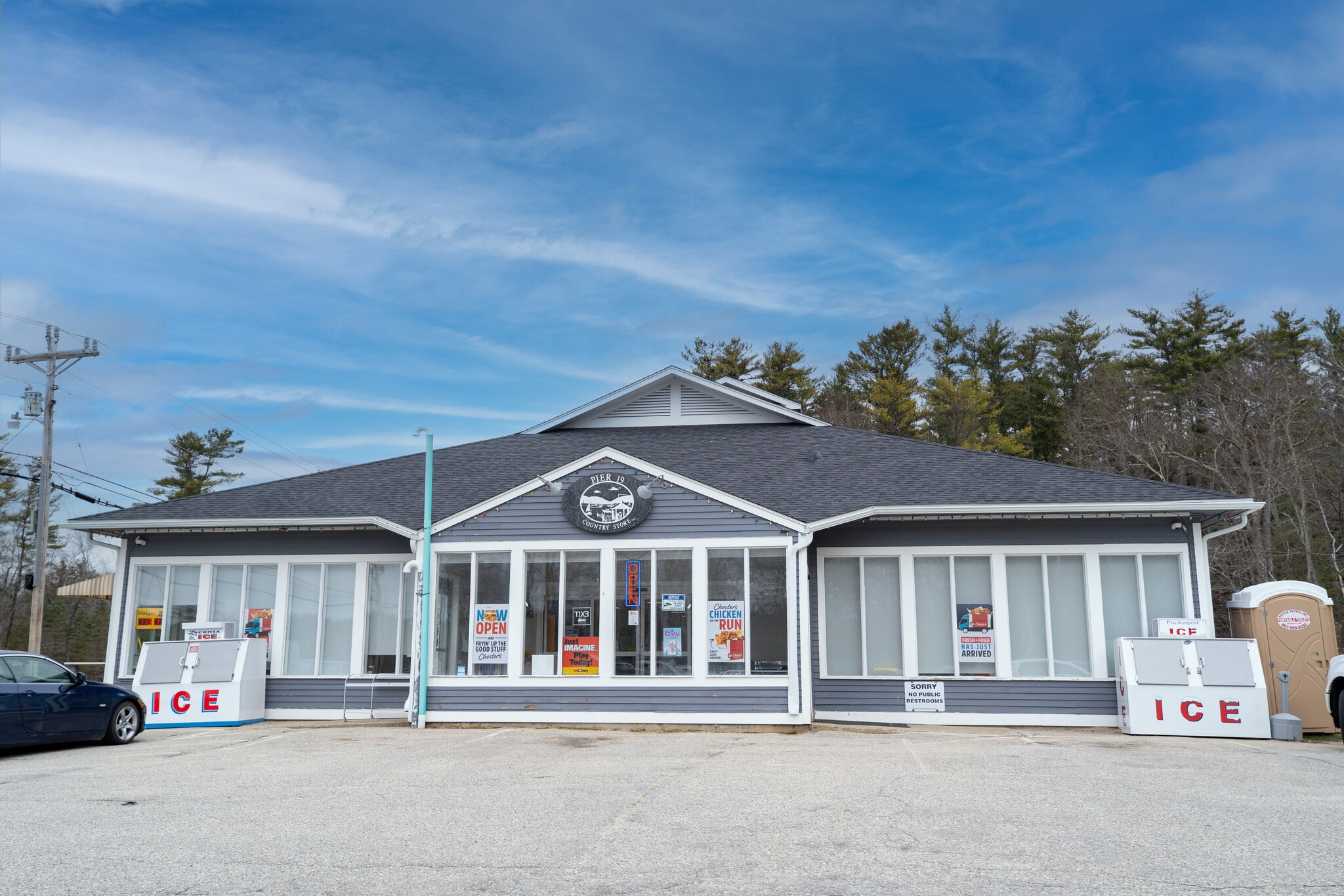225 Governor John Wentworth Hwy, Mirror Lake, NH à vendre Photo de l’immeuble– Image 1 sur 9
