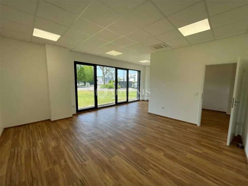 Bureau dans Dinsheim-sur-Bruche à louer Photo de l’immeuble– Image 1 sur 7