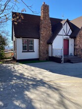 328 E St George Blvd, Saint George, UT à louer Photo de l’immeuble– Image 2 sur 10