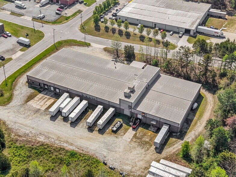 1908 Nuggett Rd, High Point, NC à louer - Photo principale – Image 1 sur 18