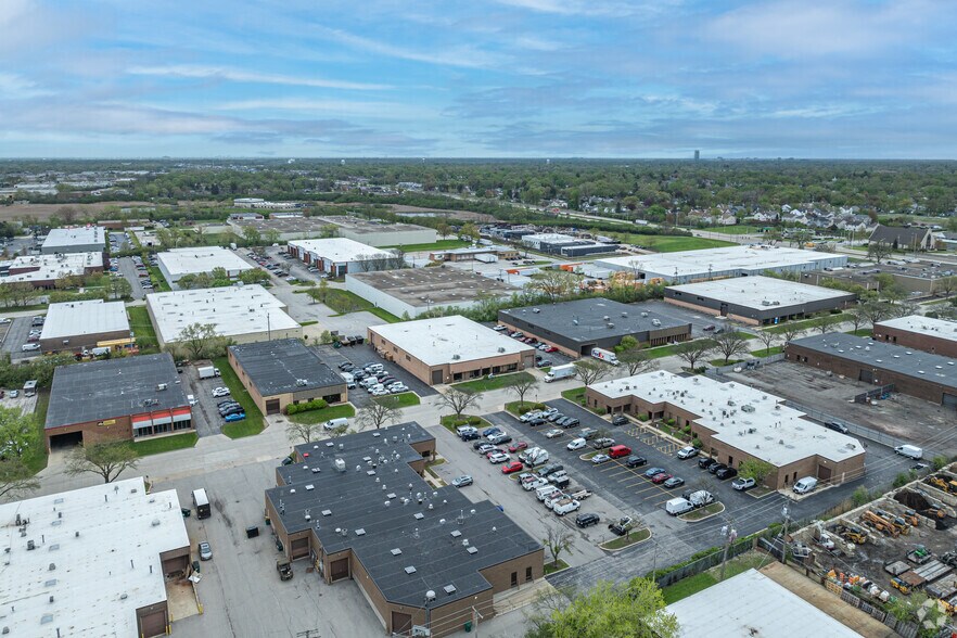 961 N Du Page Ave, Lombard, IL à louer - Aérien – Image 3 sur 5