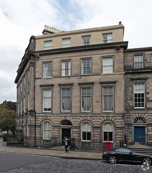 10 St Colme St, Edinburgh à louer - Photo de l’immeuble – Image 2 sur 2