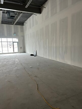 Plus de détails pour 3325 153rd Ave, Edmonton, AB - Local commercial à vendre