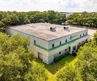 Plus de détails pour 3415 Queen Palm Dr, Tampa, FL - Industriel/Logistique à vendre