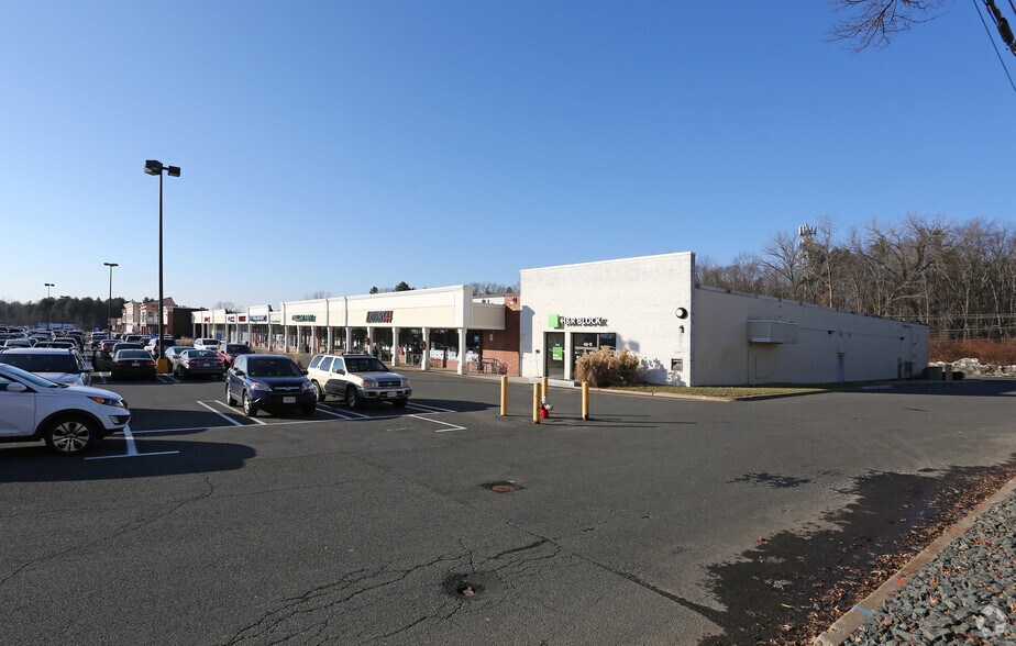 434-458 Russell St, Hadley, MA à louer - Photo principale – Image 1 sur 7