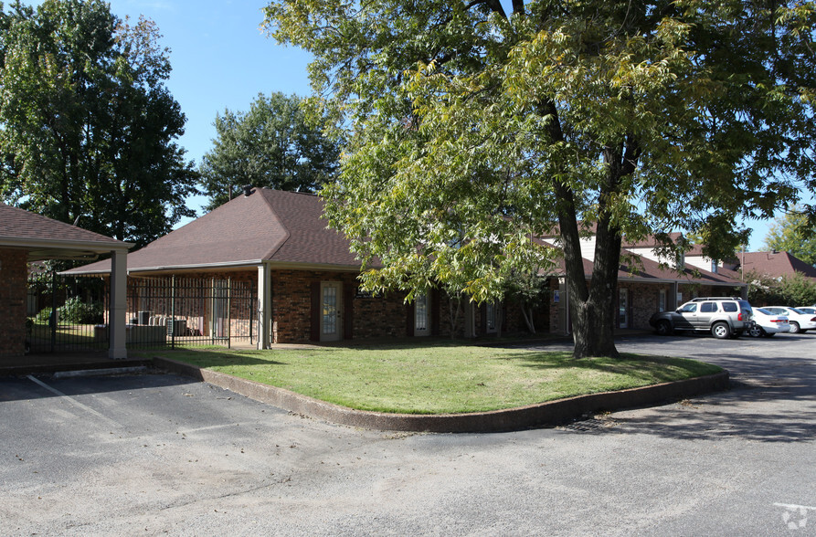 5501 Winchester Rd, Memphis, TN à vendre - Photo de l’immeuble – Image 2 sur 13