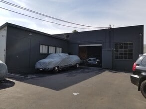 2020 Placentia Ave, Costa Mesa, CA à louer Photo intérieure– Image 1 sur 14