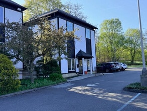 515-527 Route 22, Pawling, NY à vendre Photo intérieure– Image 1 sur 8