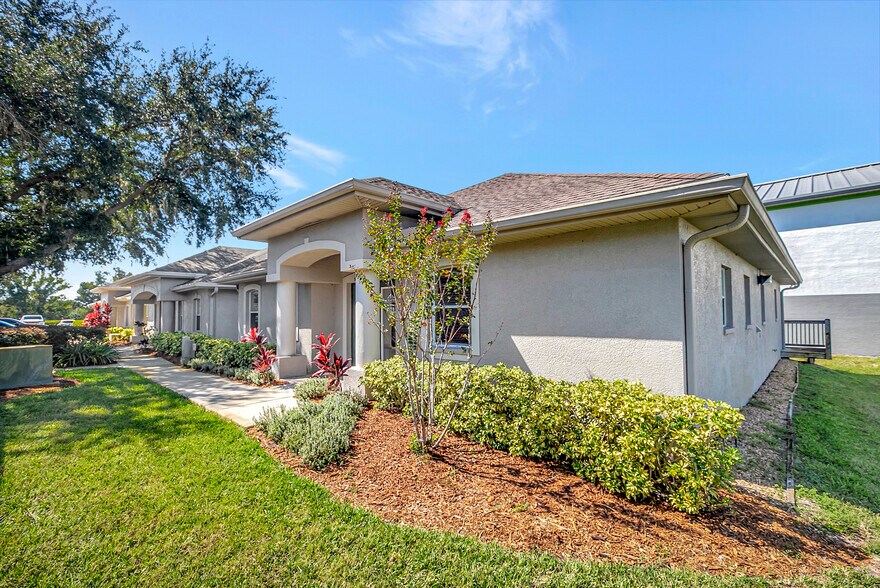 28953 Wesley Chapel Blvd, Wesley Chapel, FL à louer - Photo de l’immeuble – Image 3 sur 24
