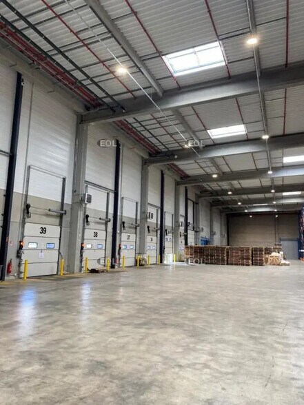 11 Avenue De L'Europe, Ensisheim à louer - Photo de l’immeuble – Image 3 sur 6