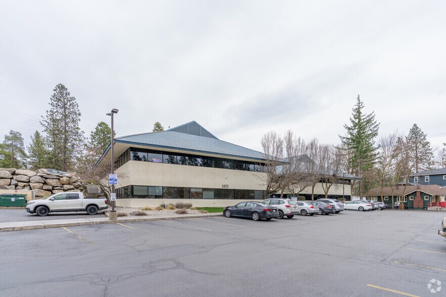 1403 S Grand Blvd, Spokane, WA à louer - Photo de l’immeuble – Image 2 sur 4