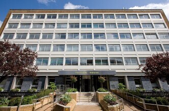 27-37 St. Georges Rd, Londres à louer Photo de l’immeuble– Image 1 sur 7