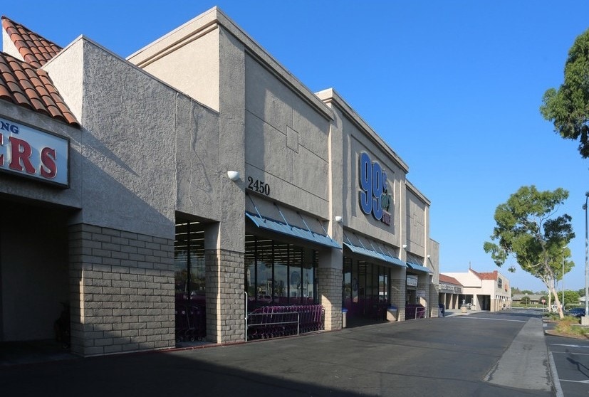 2450 E Chapman Ave, Fullerton, CA à louer - Photo principale – Image 2 sur 4