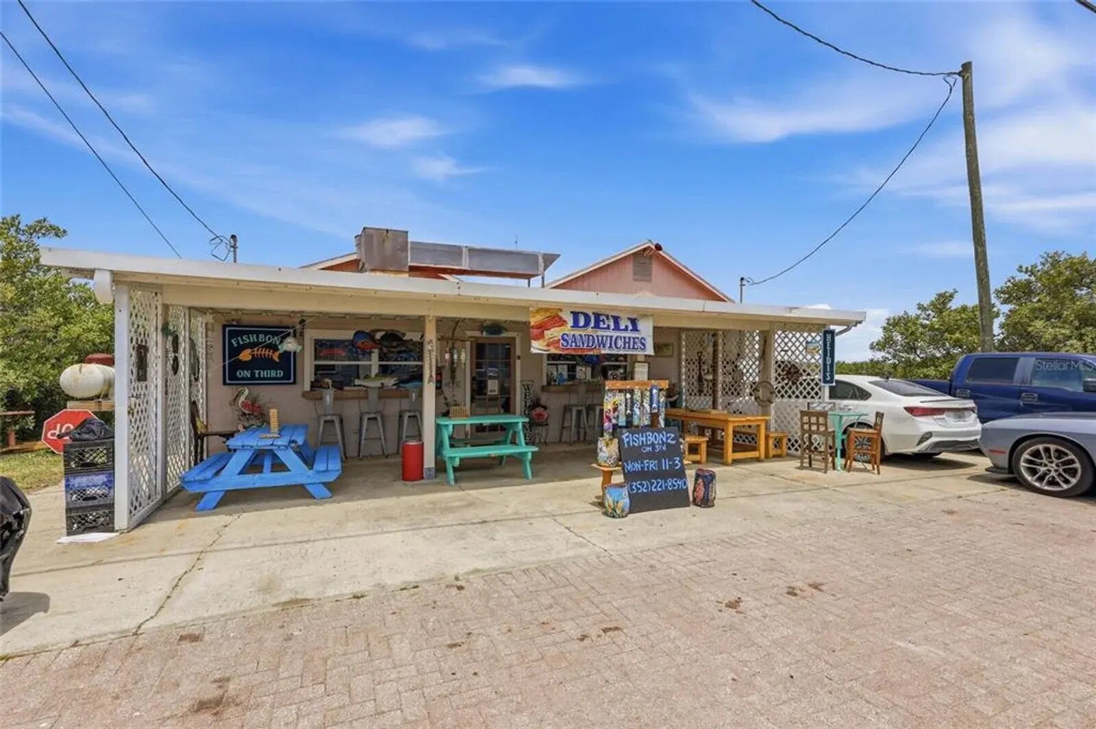 505 3rd St, Cedar Key, FL à vendre Photo principale– Image 1 sur 41