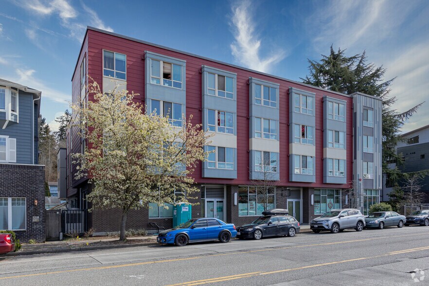 5444 Delridge Way SW, Seattle, WA à louer - Photo de l’immeuble – Image 2 sur 9