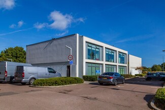Plus de détails pour Hitchin Rd, Luton - Bureau à louer