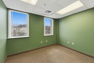 3550 Main St, Springfield, MA à louer Photo intérieure– Image 2 sur 11