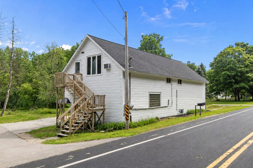 1903 E Apple Creek Rd, Appleton, WI à vendre - Photo de l’immeuble – Image 1 sur 31