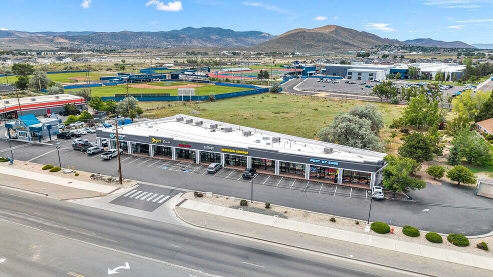 1621 E William St, Carson City, NV à vendre - Photo de l’immeuble – Image 1 sur 5