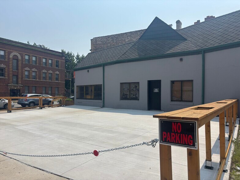 958 N California Ave, Chicago, IL à louer - Photo de l’immeuble – Image 1 sur 5