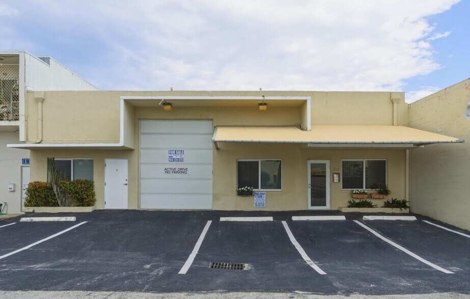 1210 NE 8th Ave, Fort Lauderdale, FL à vendre - Photo de l’immeuble – Image 1 sur 23