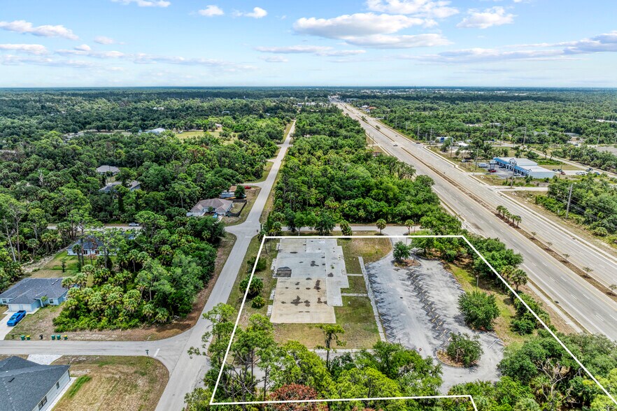 640 Tamiami Trl, Port Charlotte, FL à vendre - Aérien – Image 3 sur 5