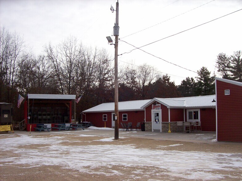 330 County Road B, Montello, WI à vendre - Photo de l’immeuble – Image 2 sur 19