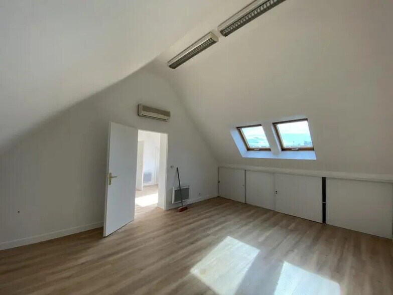 Bureau dans Orléans à louer - Photo intérieure – Image 2 sur 6