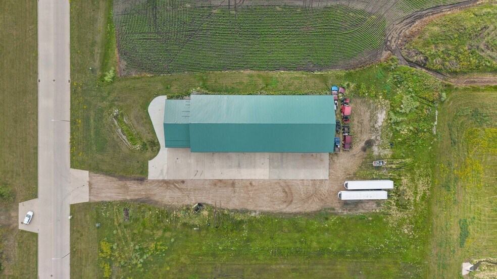 449 Knutson St, Mapleton, ND à vendre - Photo principale – Image 2 sur 25