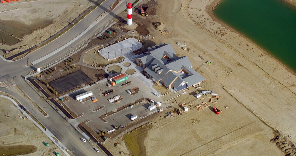 Chestermere Boulevard & Clearwater Dr, Chestermere, AB à louer - Aérien – Image 3 sur 3