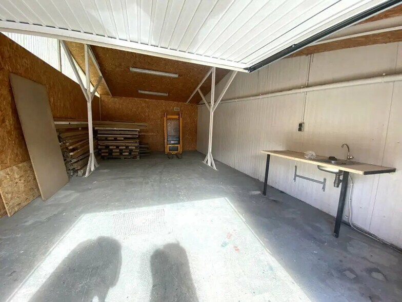 Industriel/Logistique dans Cagnes-sur-Mer à louer - Photo intérieure – Image 3 sur 4