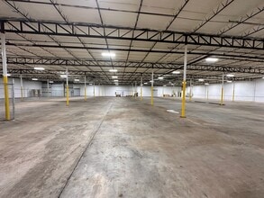 1605 Cottonwood, Bay City, TX à vendre Photo intérieure– Image 1 sur 4