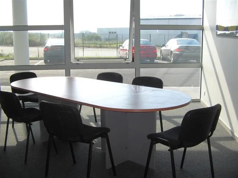 Local d’activités dans Romorantin-Lanthenay à louer Photo de l’immeuble– Image 1 sur 2