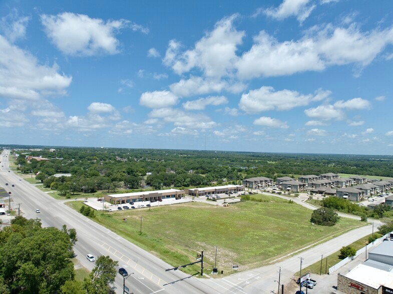 1801-A Fort Worth Hwy, Weatherford, TX à vendre - Photo de l’immeuble – Image 3 sur 9