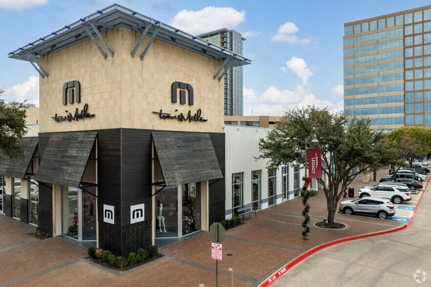 7140 Bishop Rd, Plano, TX à louer - Photo principale – Image 1 sur 7