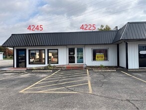 4219-4225 N First Ave, Evansville, IN à louer Photo intérieure– Image 1 sur 1