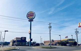 Plus de détails pour 2500 S Country Club Rd, El Reno, OK - Local commercial à vendre