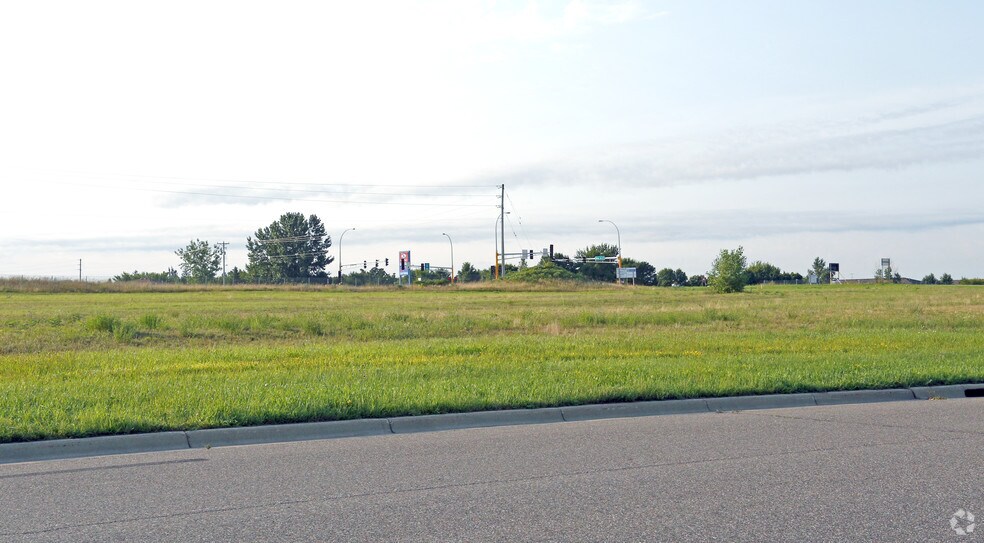 18th St N, Sauk Rapids, MN à vendre - Photo principale – Image 1 sur 6