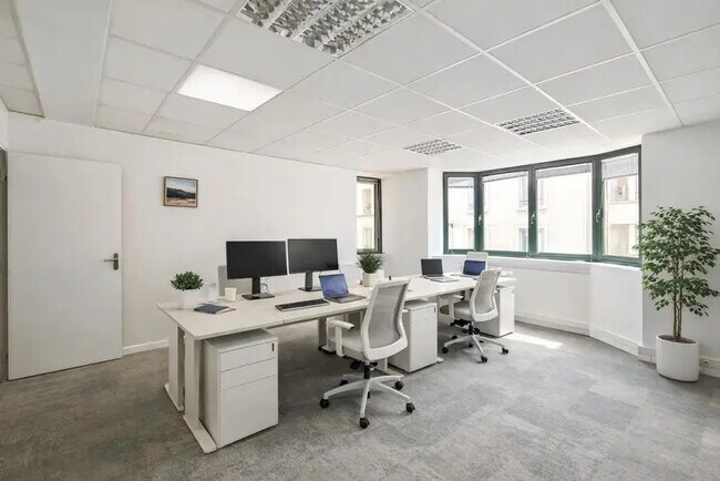 Plus de détails pour Bureau à louer